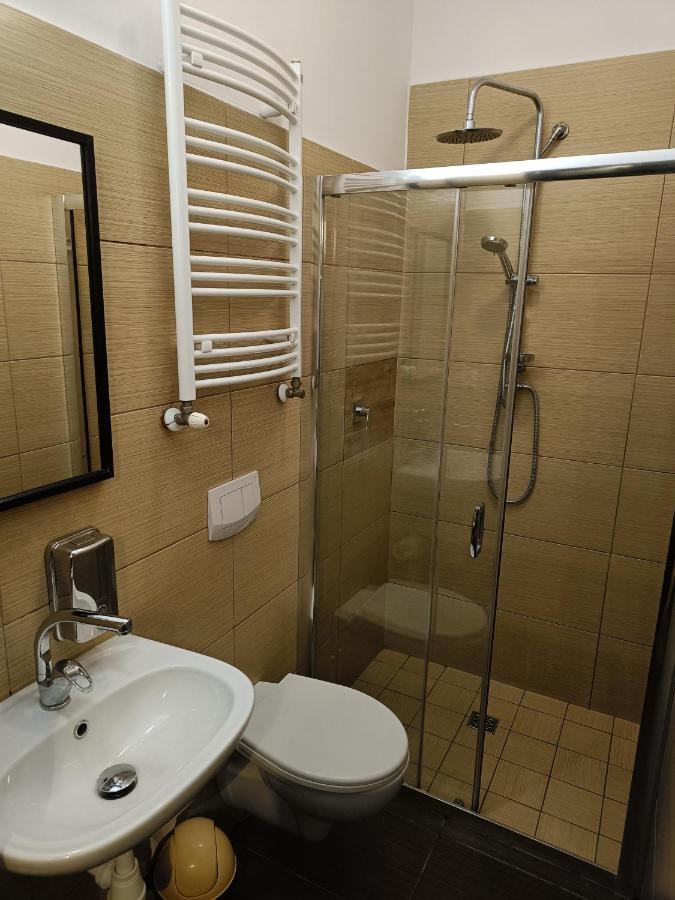 גדינייה Blues Rooms מראה חיצוני תמונה